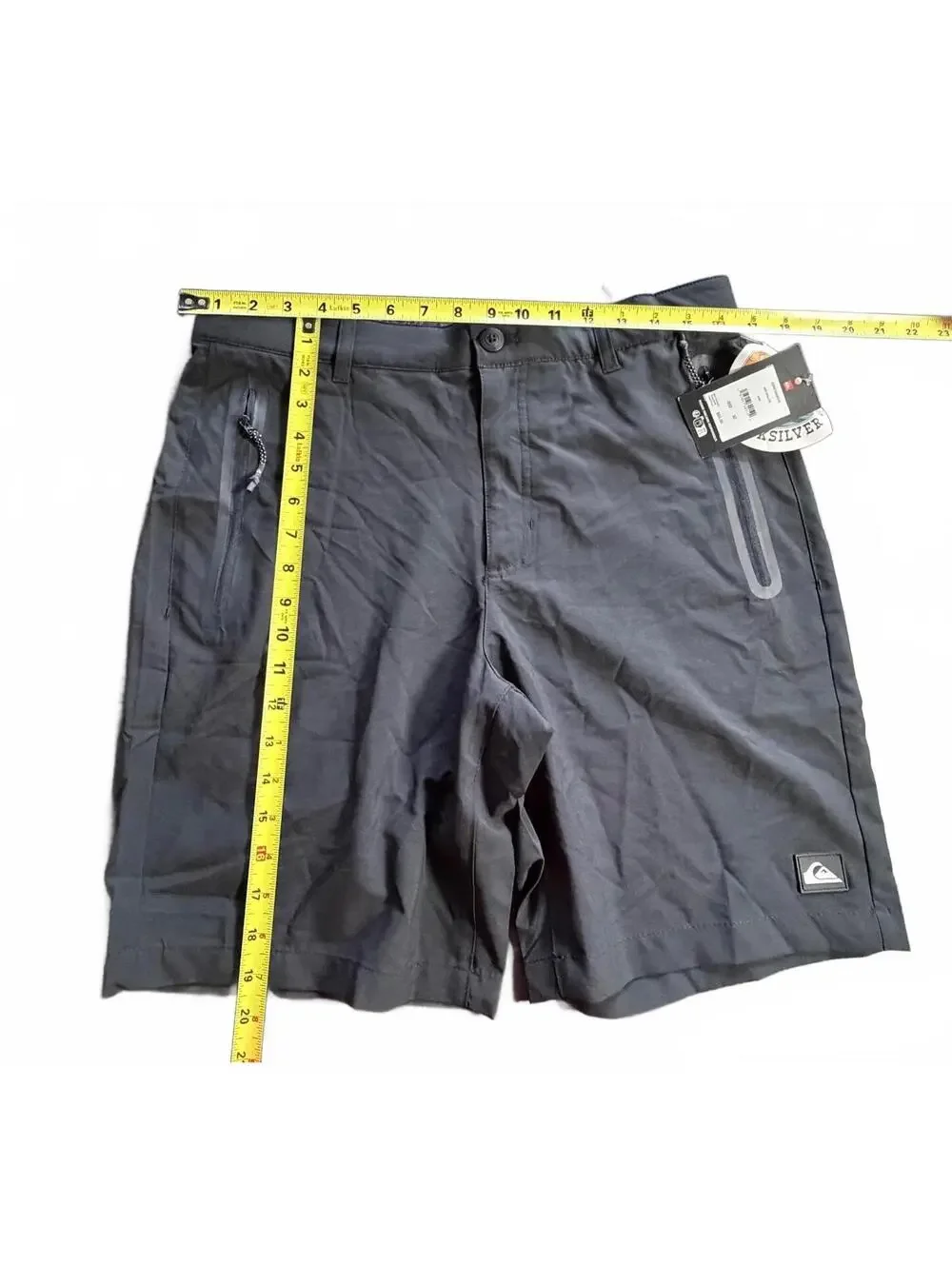 Quicksilver men’s black Anthracite shorts size 32 $60 New
